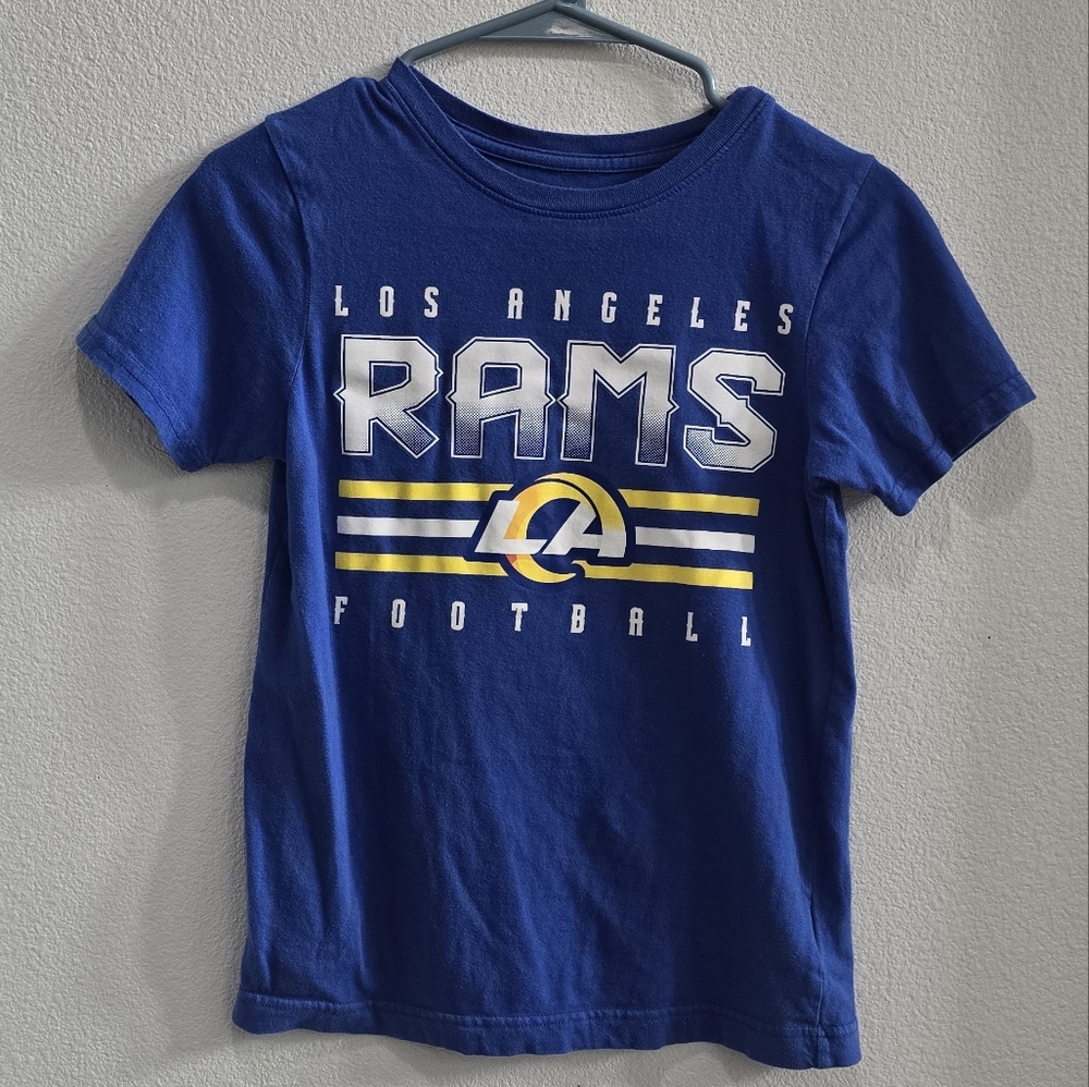 Los Angeles Rams t-shirt  boys 8/10 medium